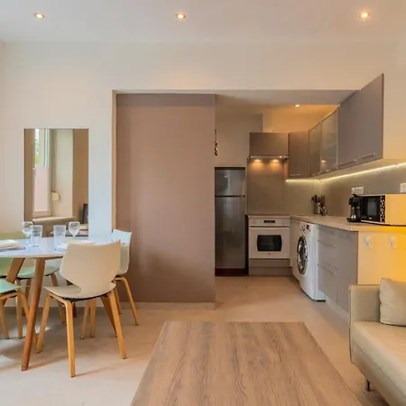 Apartment Chambre, Proche Metro
